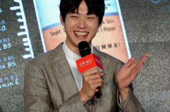 娱乐圈一线吃瓜选手是谁,揭秘幕后风云人物! 娱乐圈一线吃瓜选手是谁,揭秘幕后风云人物!