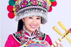 娱乐吃瓜酱彝族,彝族风情，揭秘民族魅力