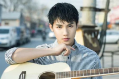 娱乐吃瓜郑业成微博,娱乐圈幕后故事大揭秘 娱乐吃瓜郑业成微博,娱乐圈幕后故事大揭秘