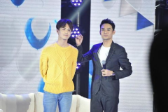 吃瓜被全娱乐圈偷听,吃瓜事件背后的全行业偷听风云 吃瓜被全娱乐圈偷听,吃瓜事件背后的全行业偷听风云