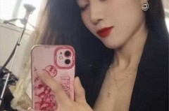 深夜直播间8分钟私密视频疯传！私聊曝光“烧烤西施”人设崩塌网红吃瓜栗